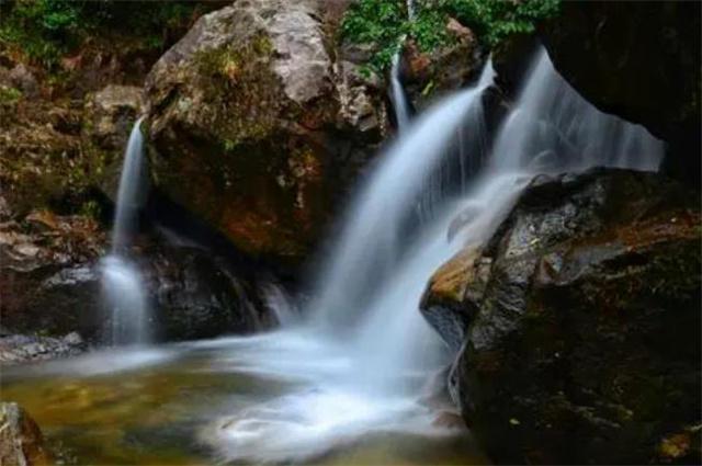 乌克兰东部局势发生重大变化，在当地的中资企业需要做好哪些安全防范意识？游戏画面